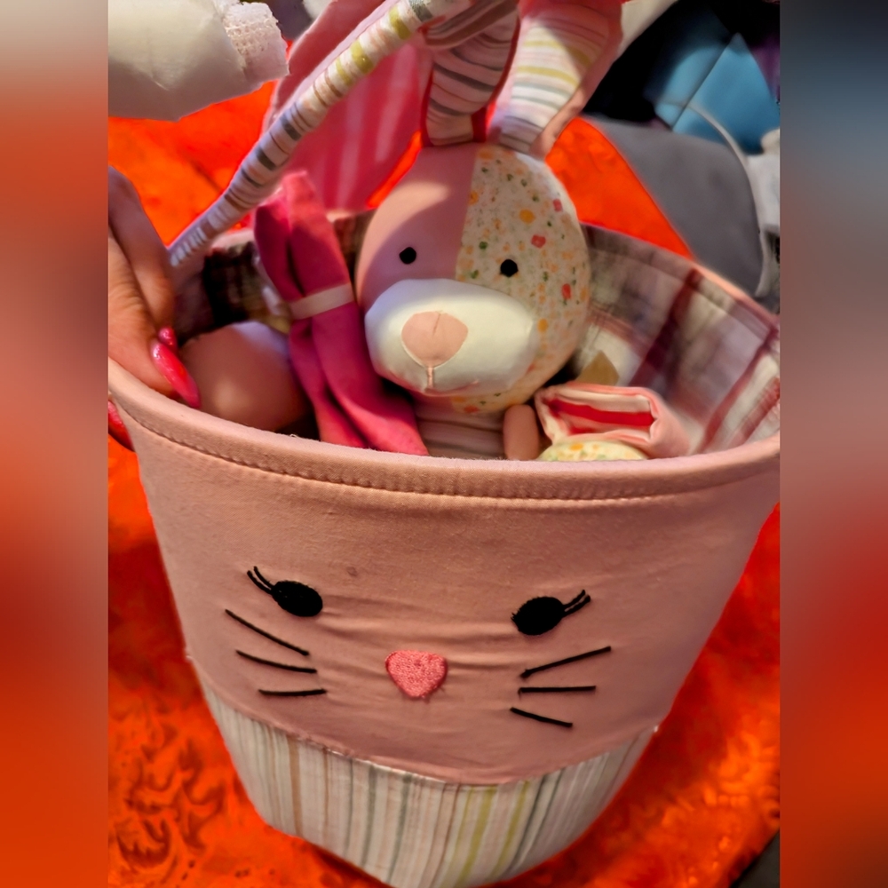 KIPEKEE Adorable 4PC Baby Basket Set. Bunny, Bib, Cloth Rattle, & Basket.